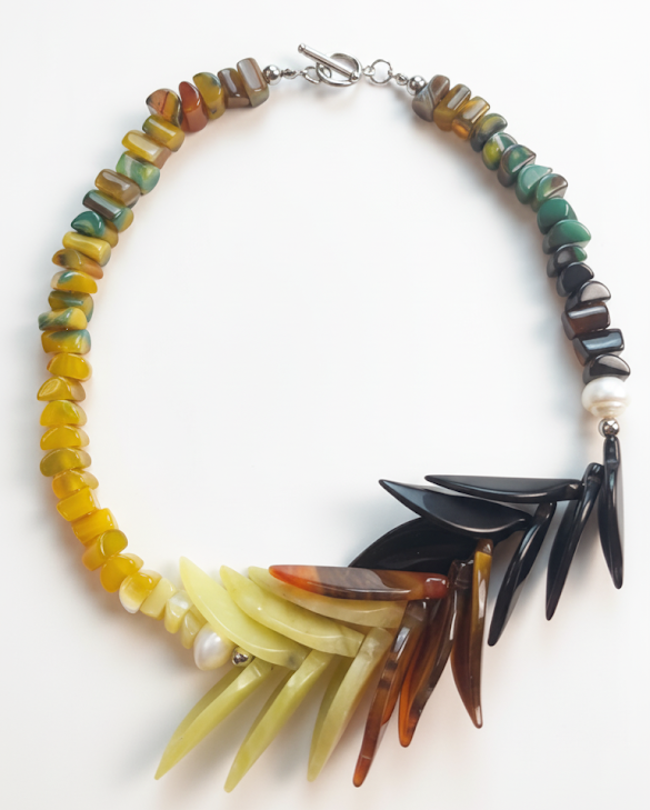 Four Seasons| Xiuyan jade, Tiger's Eye, Pearl and Mixed agate - Lesedi Jewels