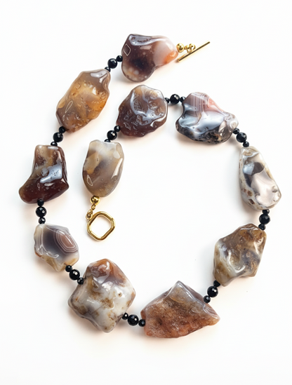 Twilight Dunes | Persian Gulf Agate -Rough Stone & Black Tourmaline Necklace