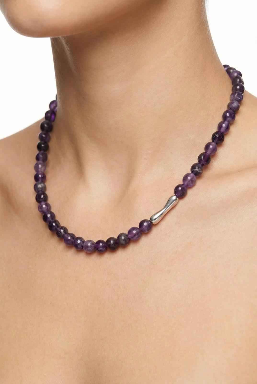 Natural Amethyst necklace with a silver tone - Lesedi Jewels