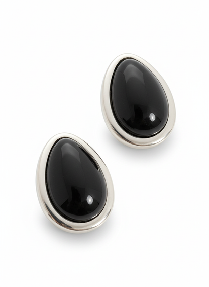 La Lune Noire | Black Agate Oval Stud Earrings